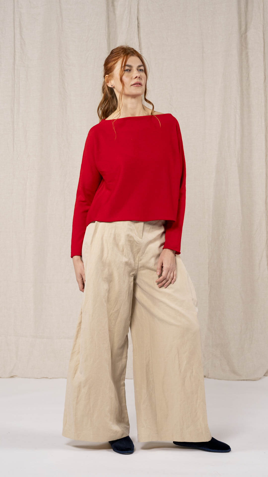 immagine maglia kimono rossa in merino