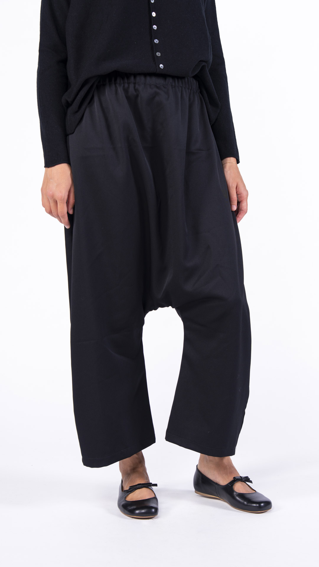 img pantalone nero cavallino 3