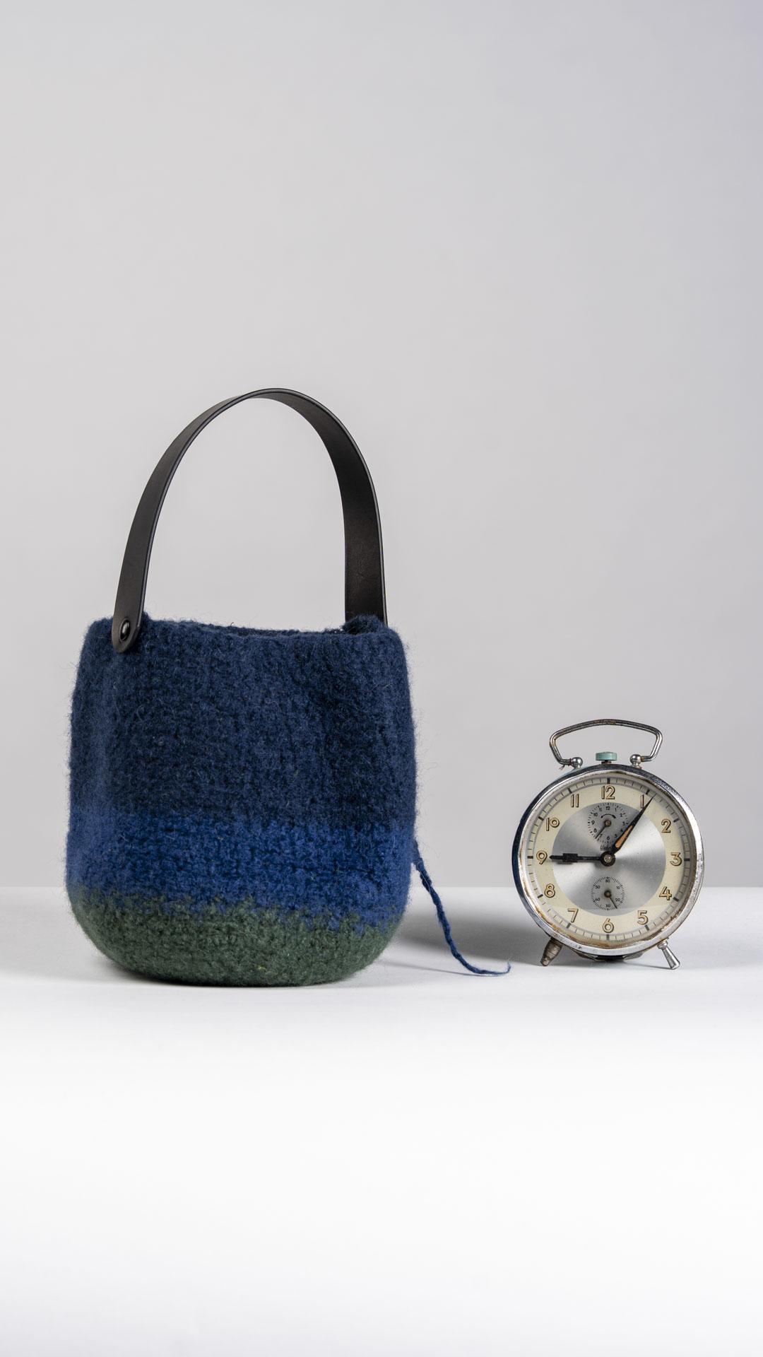 img pelle uncinetto blu verde 4